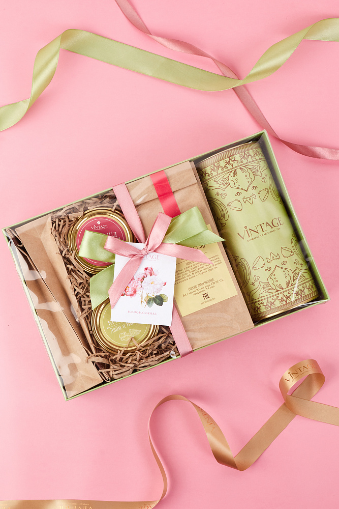 : коробка "ладури" салатовая опт с лого 28х18х7