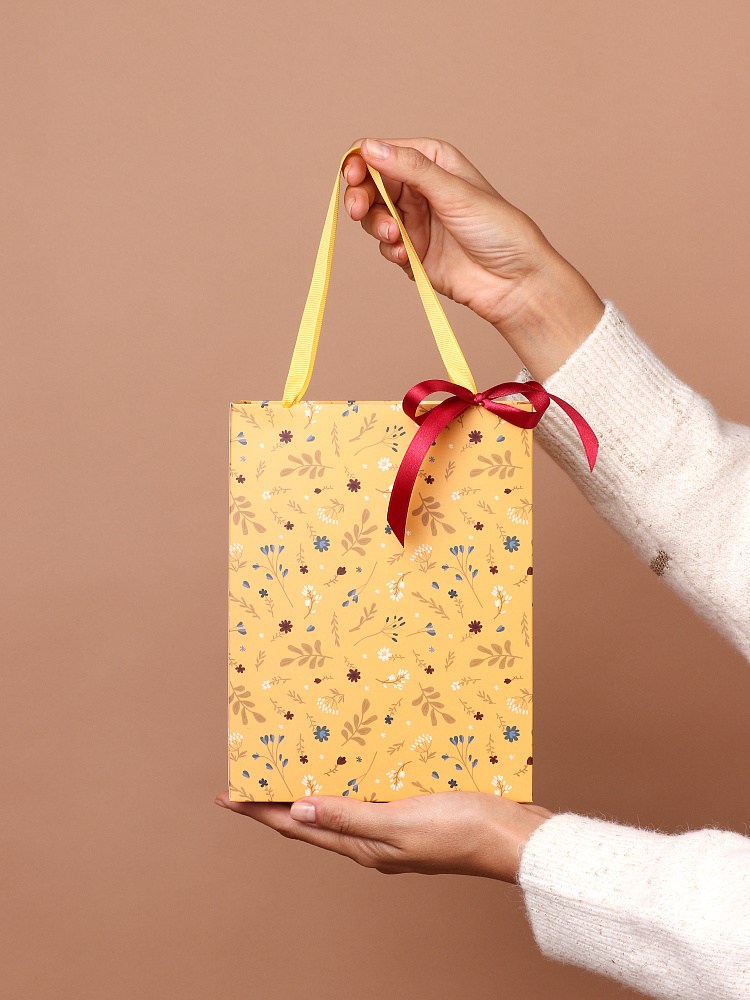 : пакет бумажный "золотой прованс" 16х21х6